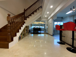 Blk 336 Jurong East Avenue 1 (Jurong East), HDB Executive #589894781